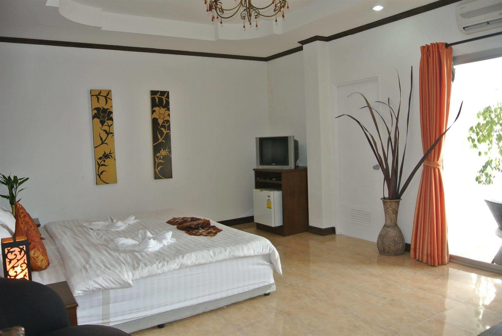 Gorgeous Boutique Room Patong Esterno foto